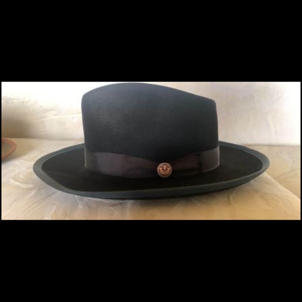 Goorin Bros Fedora’s
New